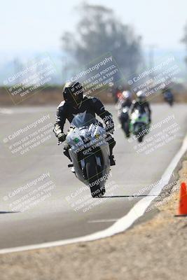 media/Sep-20-2025-TrackDaz (Sat) [[27f0cde673]]/C Group/240pm (Turn 9)/